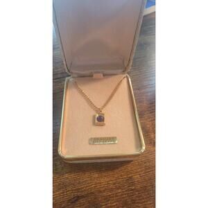 Vintage gold toned necklace with genuine Sodalite square pendant